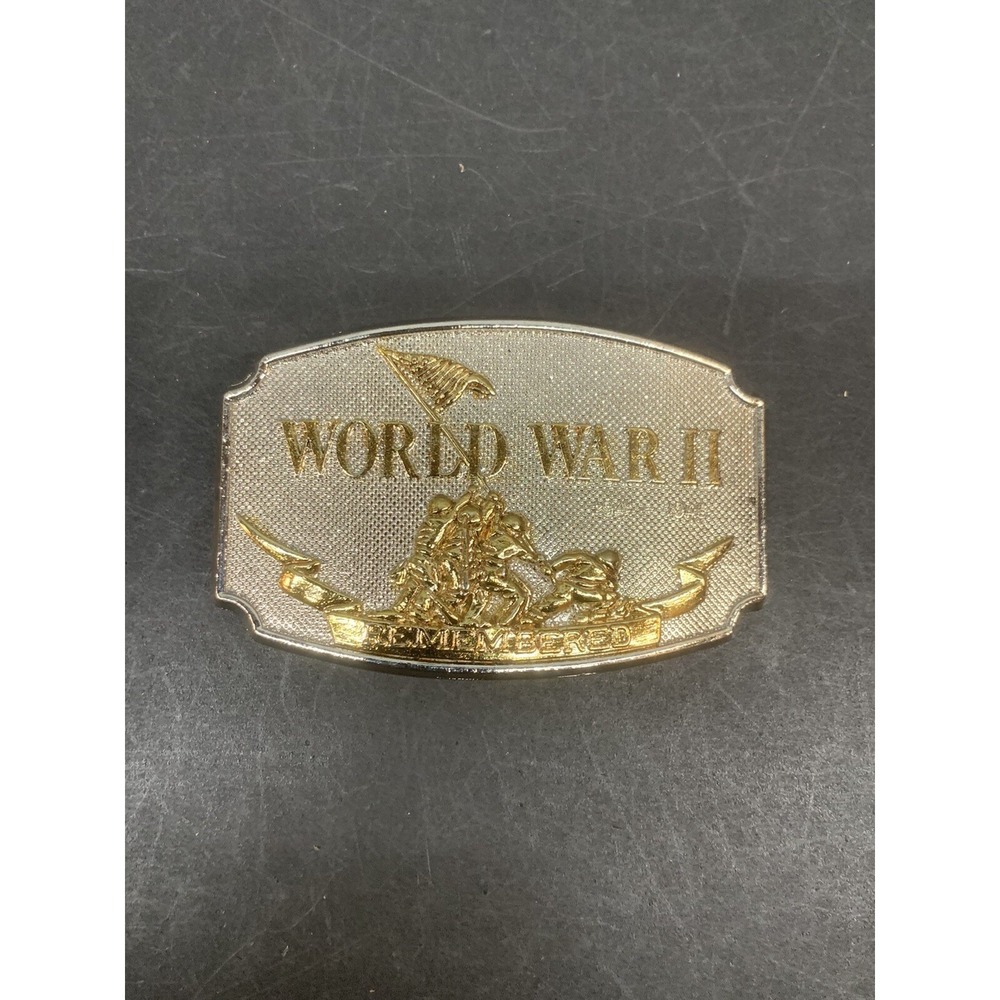 Vintage 1990 World War II Remembered Memorial Gold Silver Metal Belt Buckle CSI